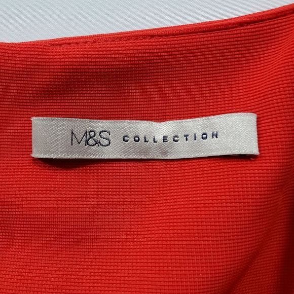 Marks & Spencer Scarlet and Ebony Lace Midi Dress. Gorgeous, never worn! - Picture 6 of 9